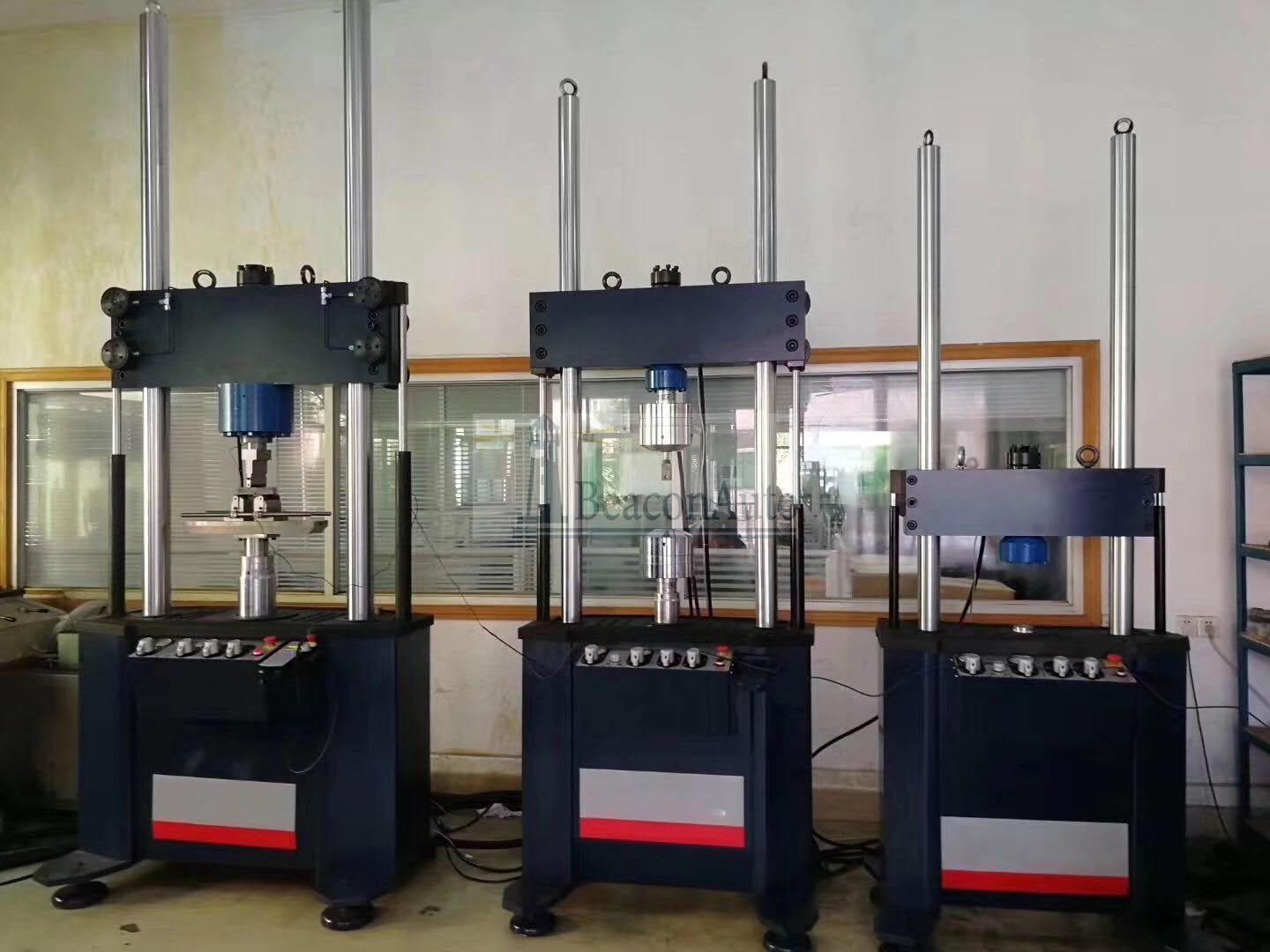 微機(jī)控制電液伺服動靜萬能疲勞試驗機(jī)主要技術(shù)指標(biāo)